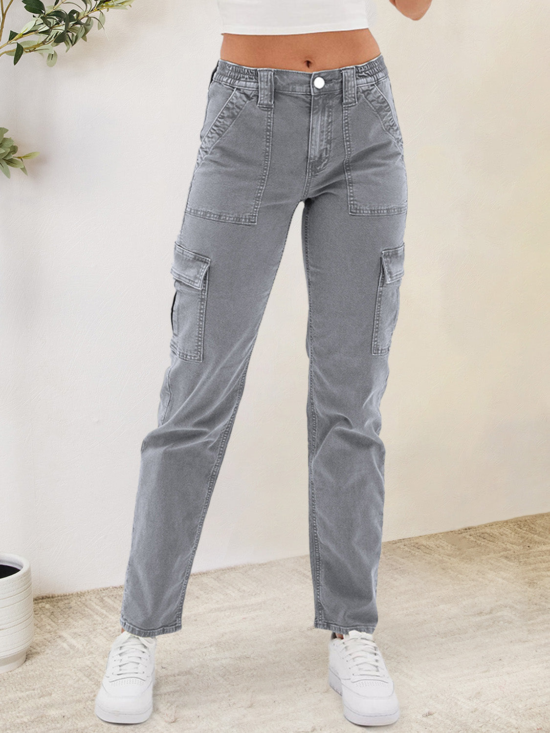 Buttoned Straight Jeans with Cargo Pockets